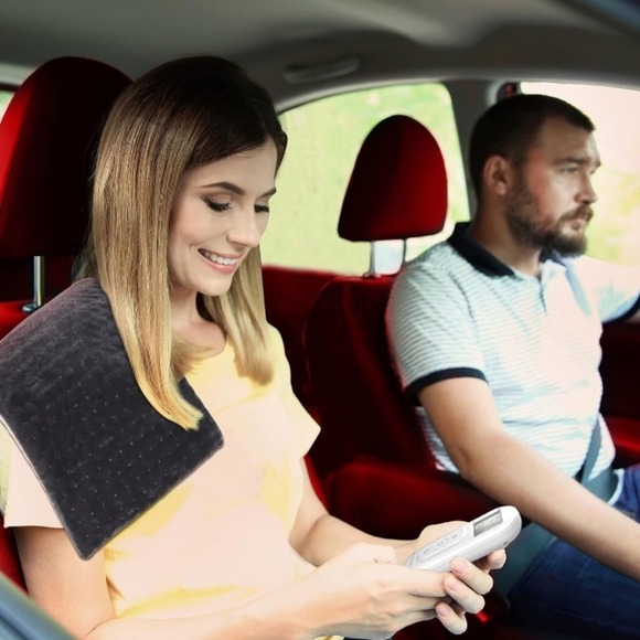 Car Heated Mini blanket New in Box - Picture 2 of 16